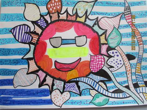 小学美术太阳简笔画有几种画法